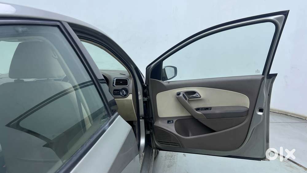 Skoda Rapid [ ] 1.6 Mpi Style Plus, 2016, Petrol