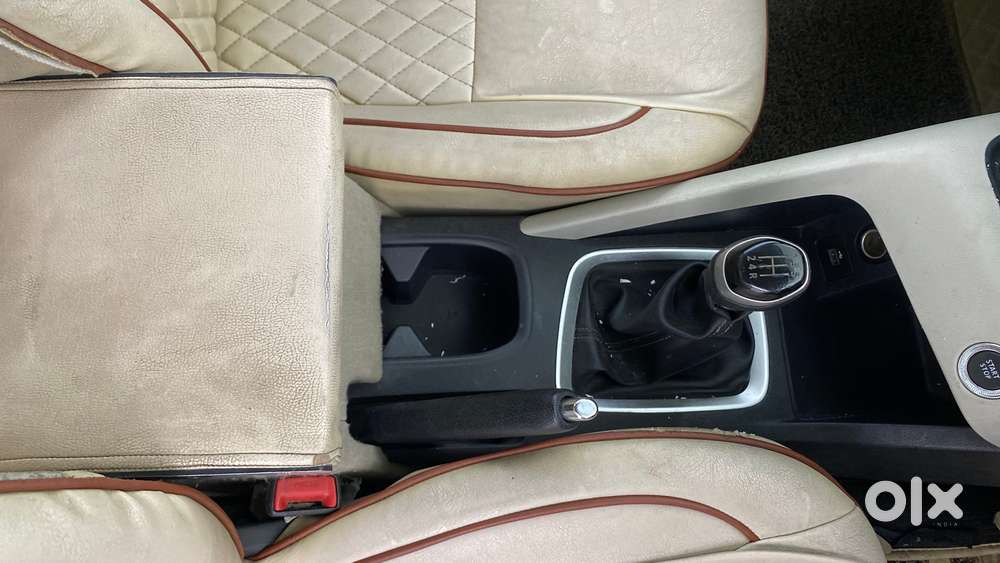 Nissan Magnite 1.0 Xv Turbo Cvt, 2021, Petrol