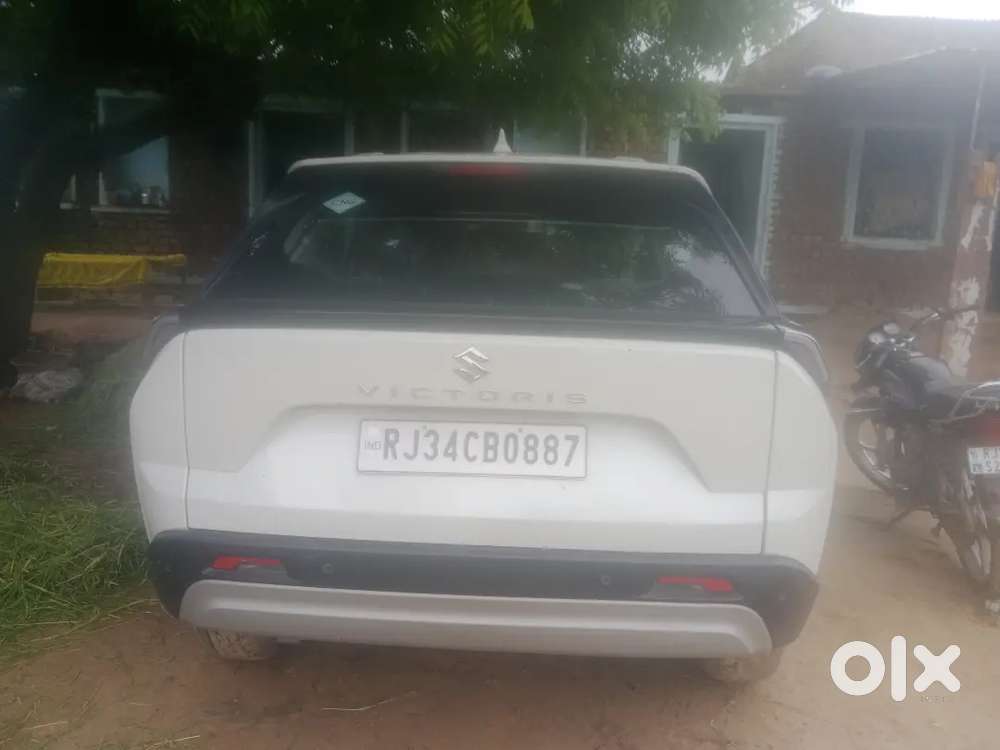 Maruti Suzuki Victoris 2026 Petrol+cng