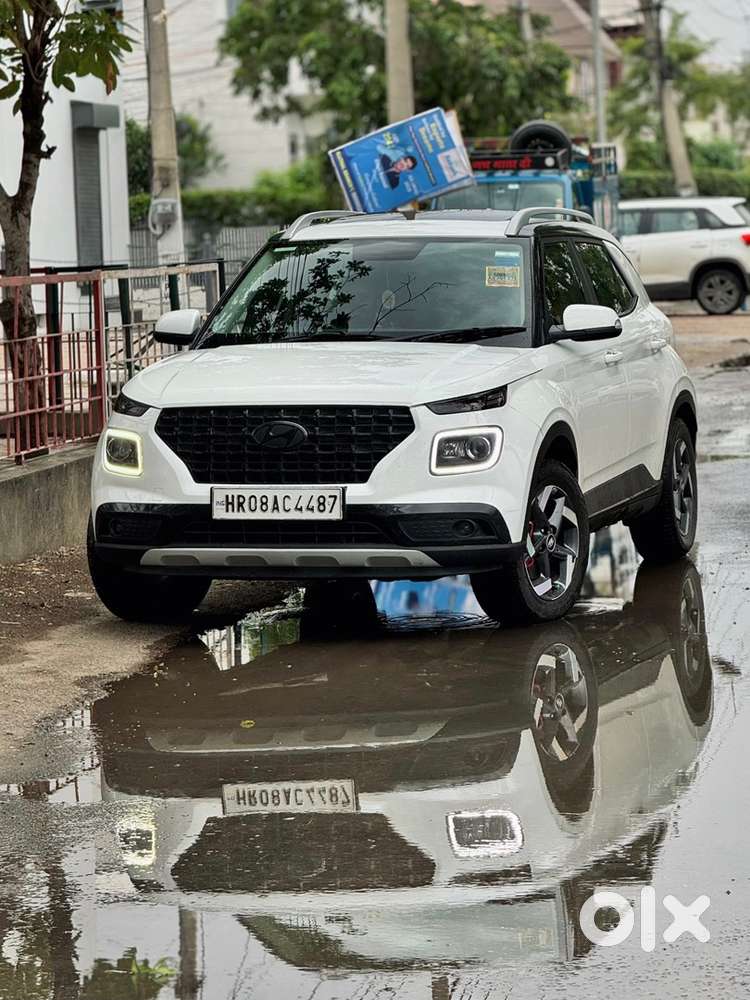 Hyundai Venue Petrol 2020