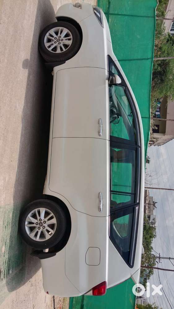 Toyota Innova Crysta 2.4 V, 2018, Diesel