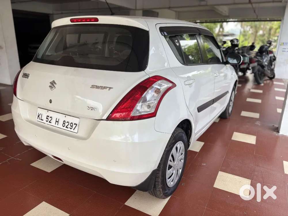 Maruti Suzuki Swift 2015