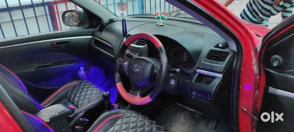 Maruti Suzuki Swift 2017 Cng & Hybrids 135000 Km Driven