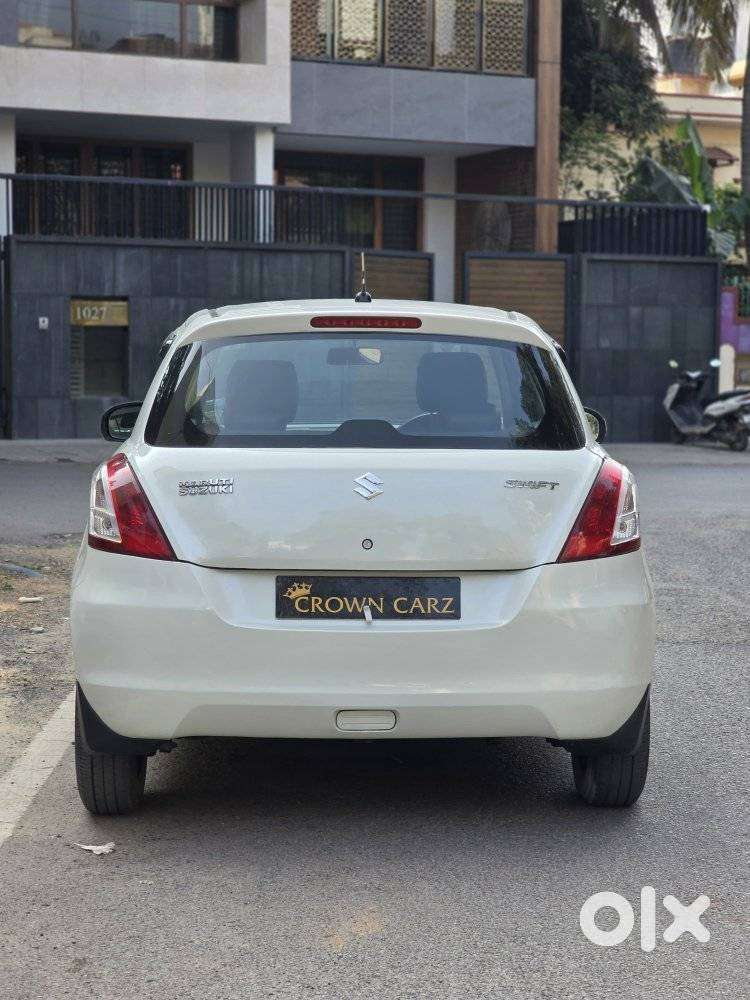 Maruti Suzuki Swift Lxi, 2015, Petrol
