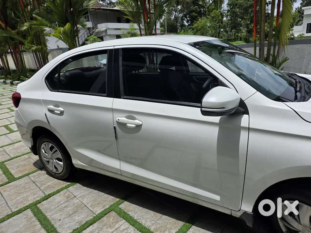 Honda Amaze 2023 Petrol