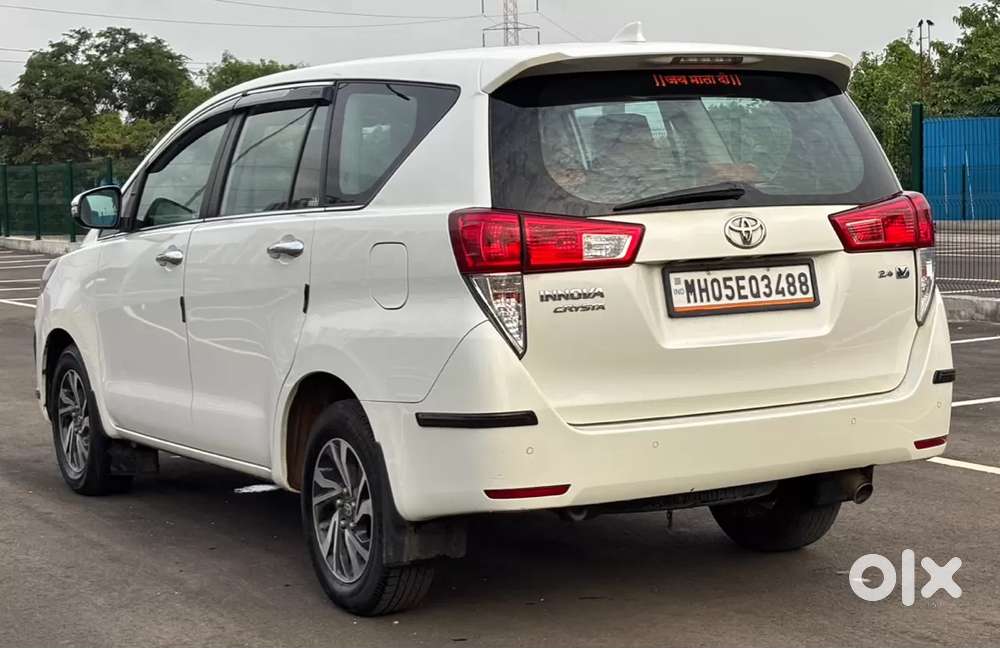 Toyota Innova Crysta [2020-ongoing] 2.4 Vx 8 Str, 2021, Diesel