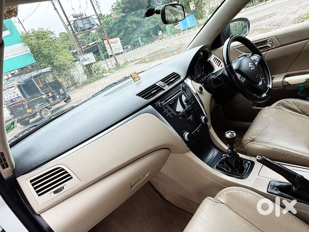 Maruti Suzuki Kizashi 2012 Cng & Hybrids Well Maintained