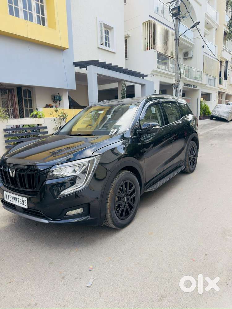 Mahindra Xuv700 2.0 Ax 7 Petrol At Str, 2024, Petrol
