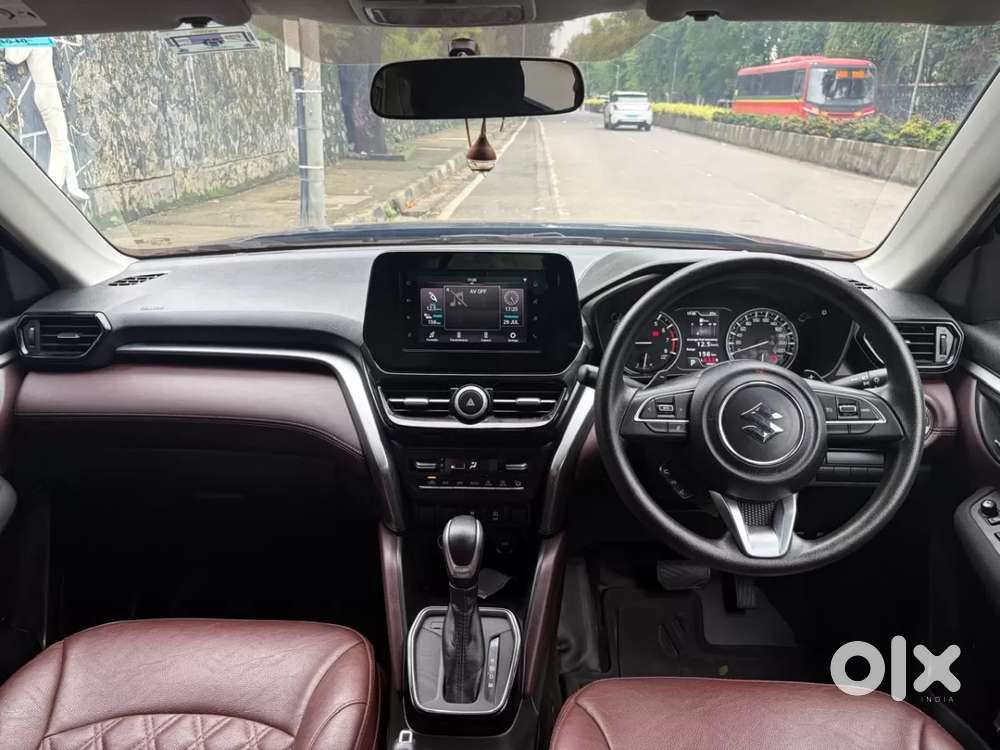 Maruti Suzuki Grand Vitara 1.5 Delta Smart Hybrid At, 2024, Petrol