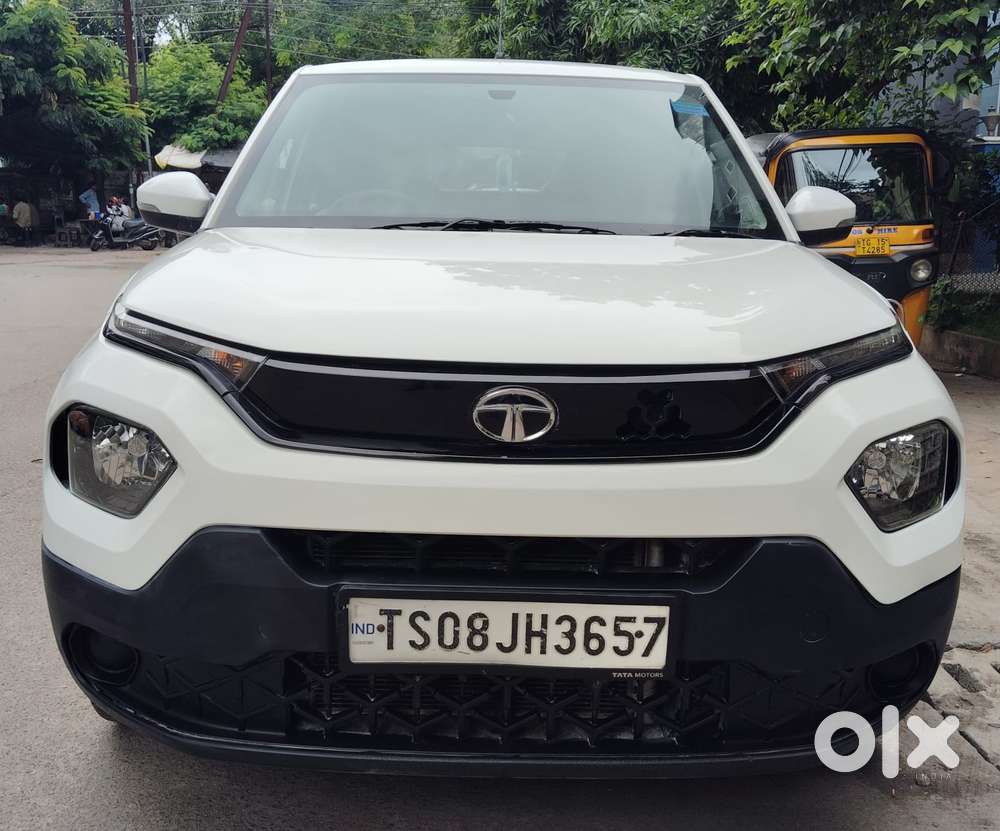 Tata Punch Adventure Amt, 2022, Petrol