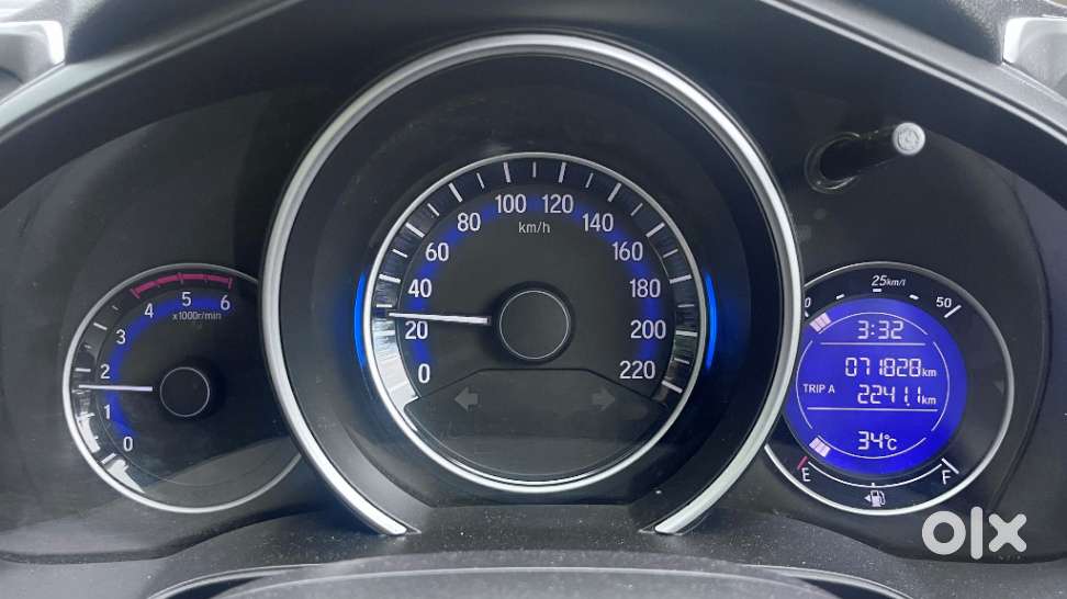 Honda Jazz 1.5 V I Dtec, 2016, Diesel
