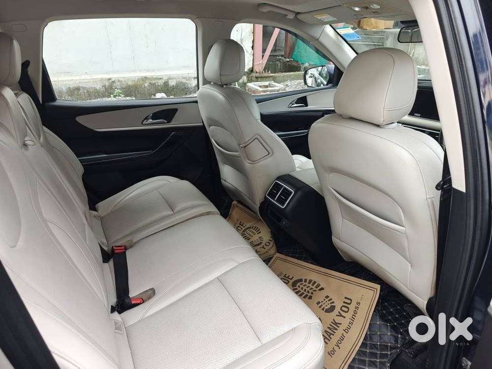Mahindra Xuv700 2.2 Ax 7 Diesel Mt Str, 2022, Diesel