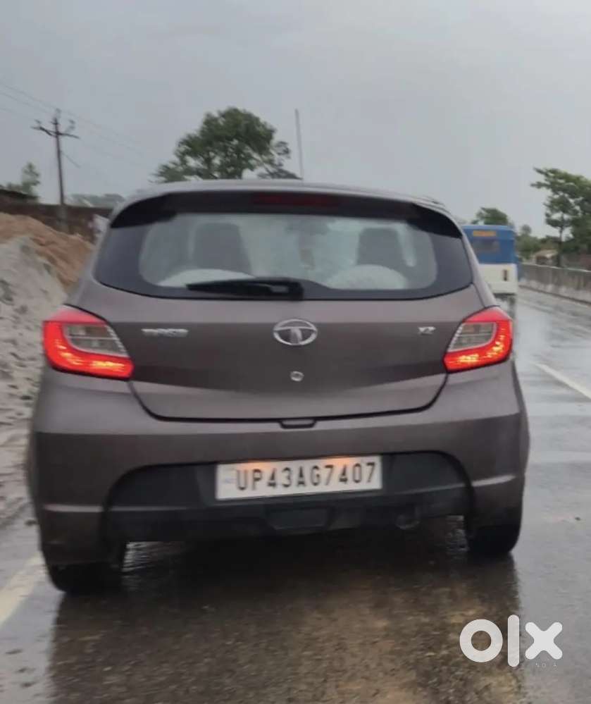 Tata Tiago 2018