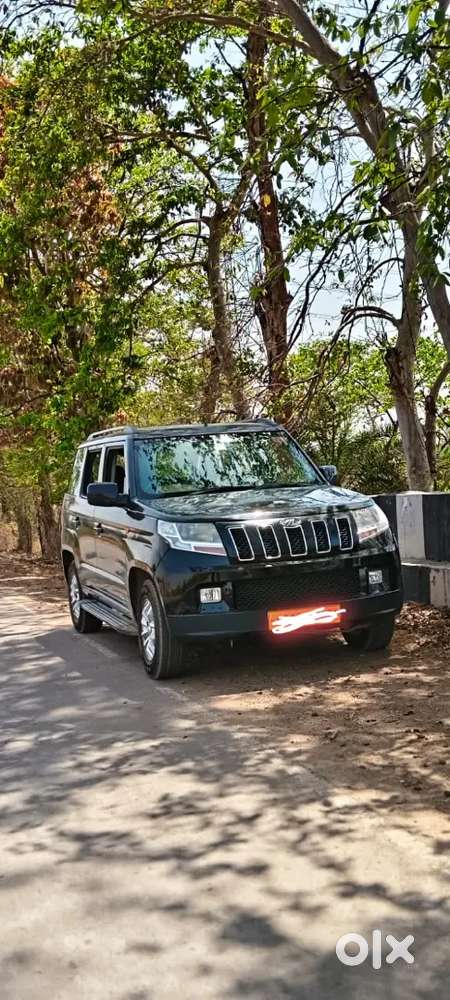 Mahindra Tuv 300 2017 Diesel Well Maintained