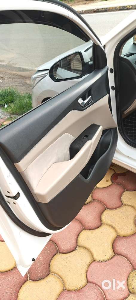 Hyundai Verna 2017 Model