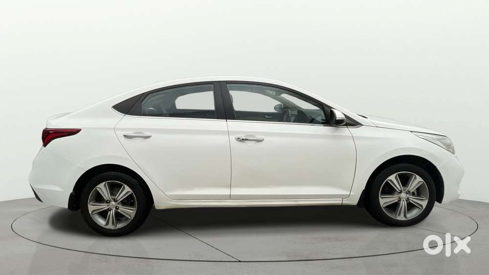 Hyundai Verna 1.6 Vtvt Sx, 2019, Petrol