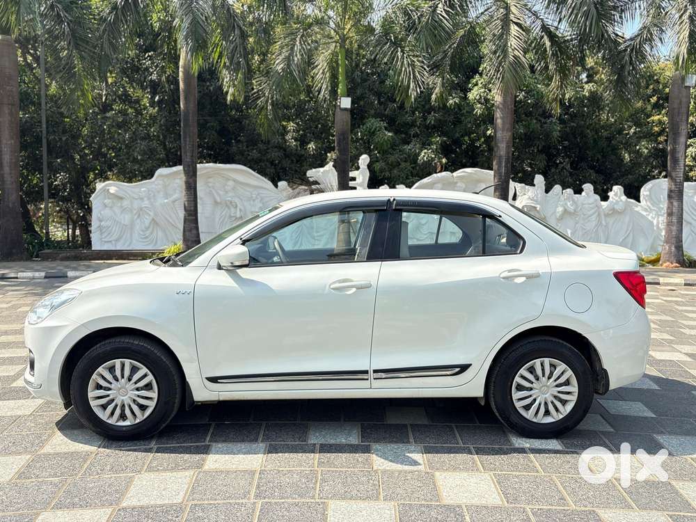 Maruti Suzuki Swift Dzire Vxi Optional, 2018, Petrol