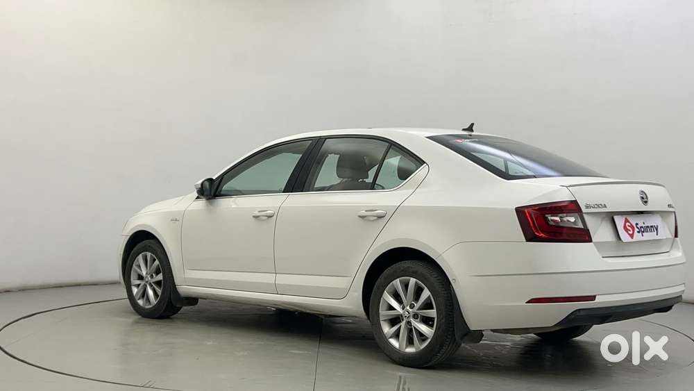 Skoda Octavia 2.0 L K Tsi At, 2017, Petrol