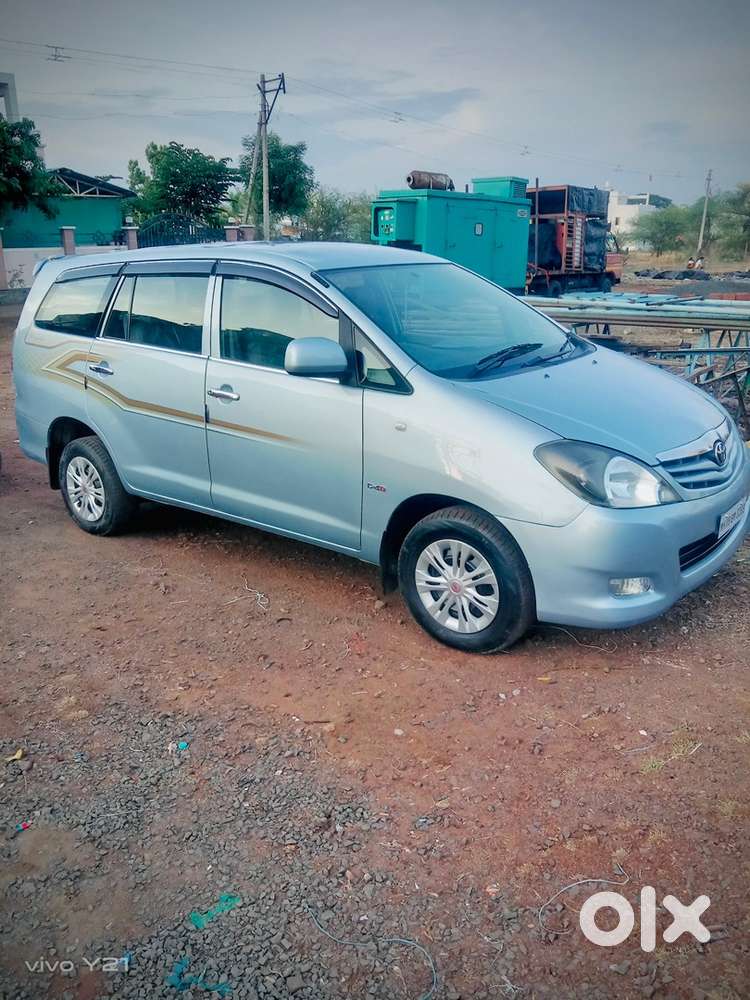 Toyota Innova Diesel 2010 Car