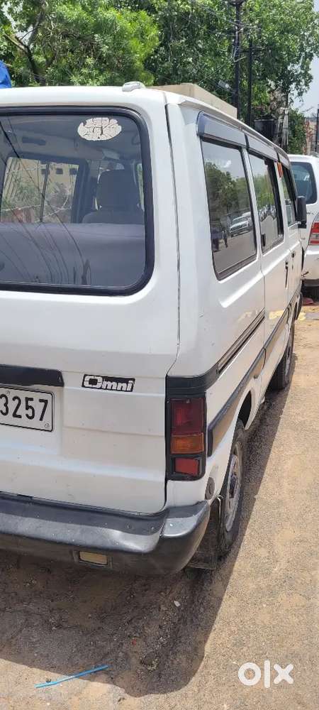 Maruti Suzuki Omni 2004