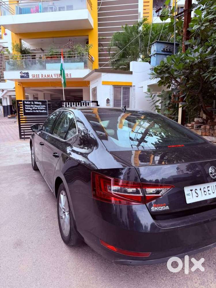Skoda Superb L&k 2.0 Tdi At, 2018, Diesel