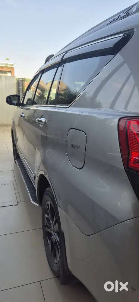 Toyota Innova Crysta 2016