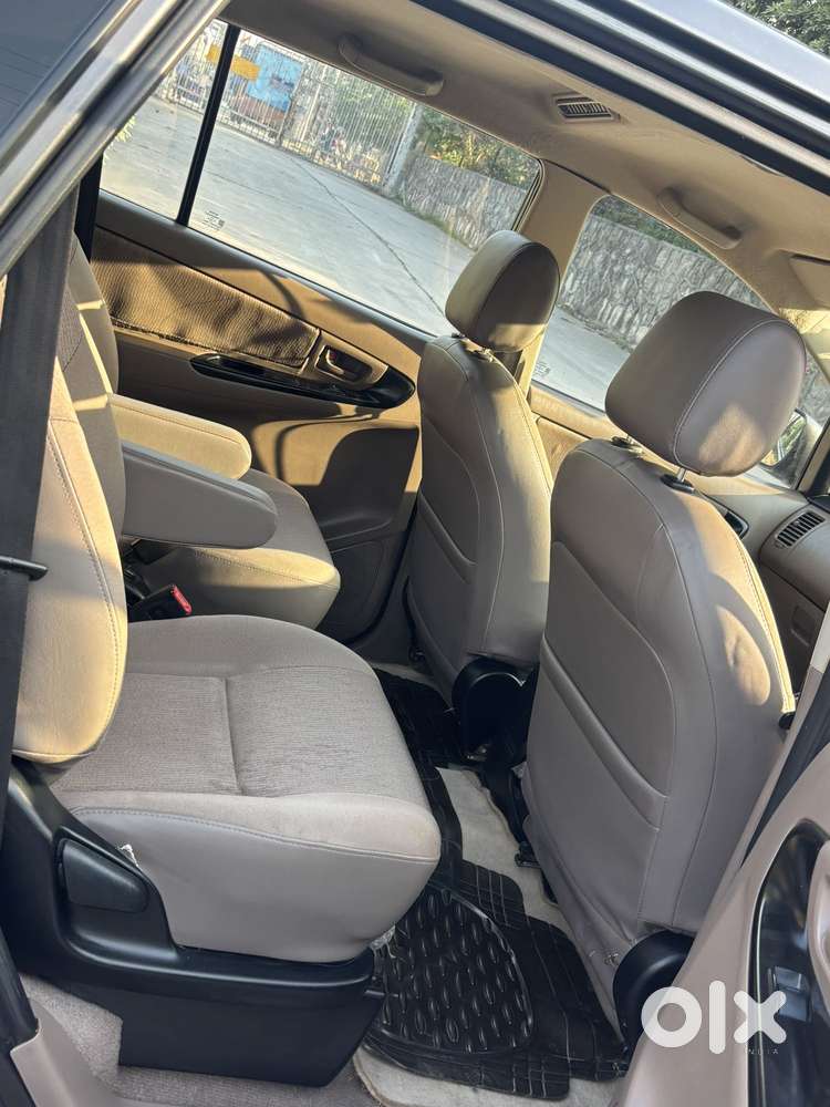 Toyota Innova 2.5 G (diesel) 7 Seater, 2015, Diesel