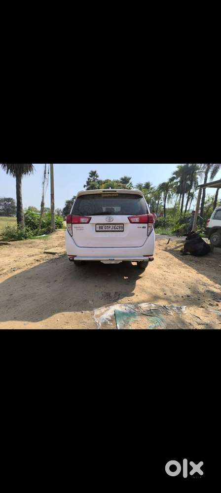 Toyota Innova Crysta 2018 Diesel Well Maintained