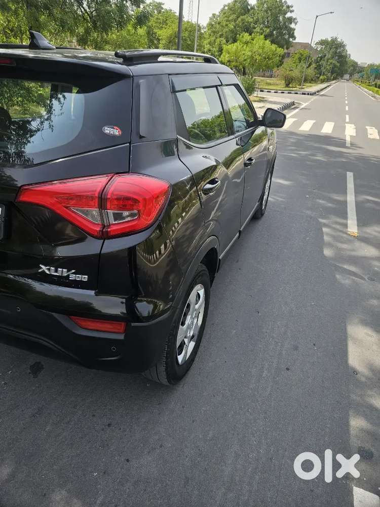Xuv 300 W6