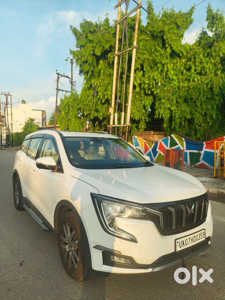 Mahindra Xuv700 2.2 Ax 7 Diesel Mt Luxury Pack Str, 2025, Diesel