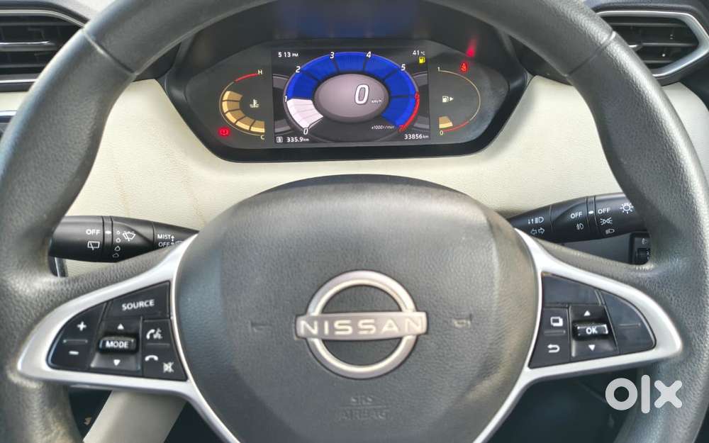 Nissan Magnite 1.0 Xv, 2022, Petrol