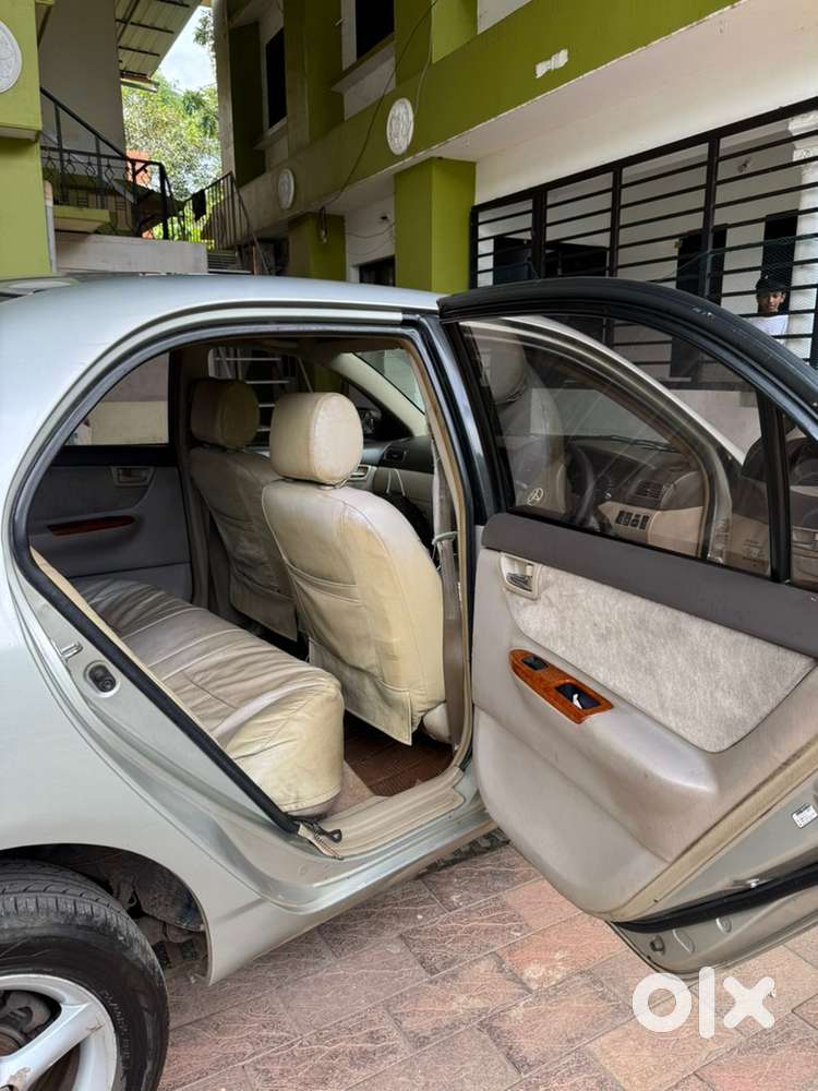 Toyota Corolla Petrol 2006 Year