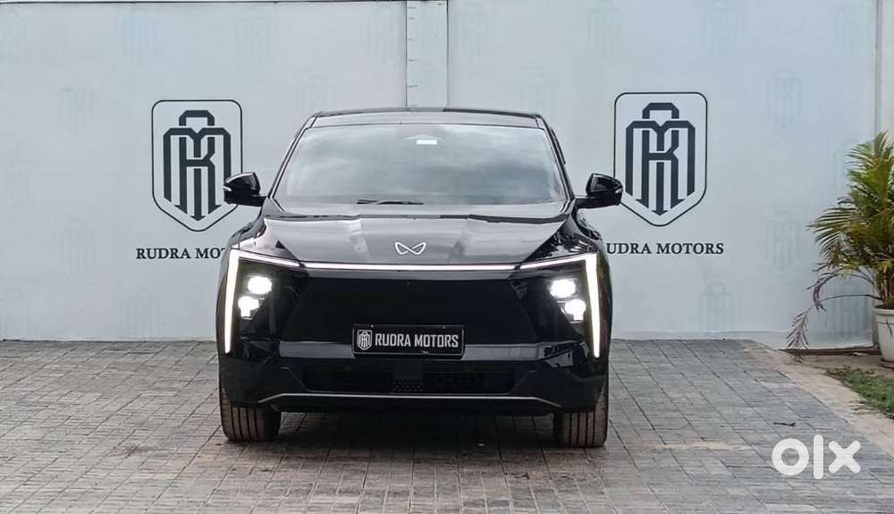 Mahindra Xev 9e Pack Three (top Model), 2025, Electric