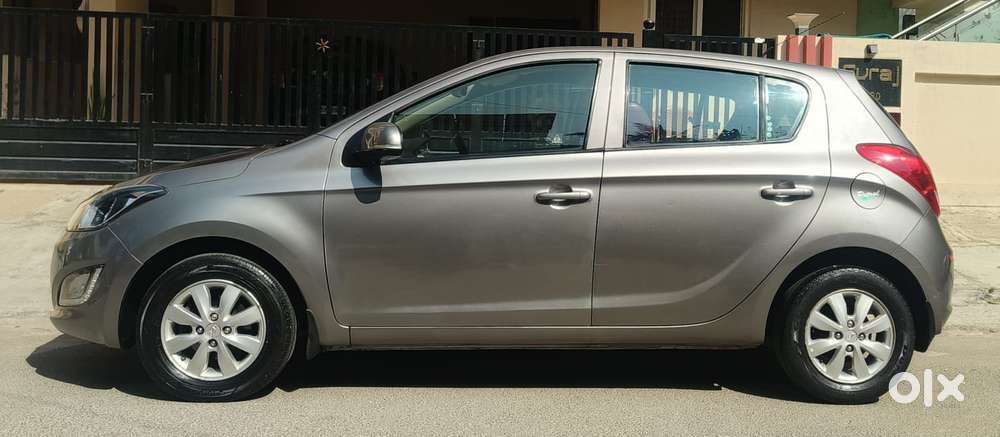 Hyundai I20 Sportz Plus, 2013, Petrol