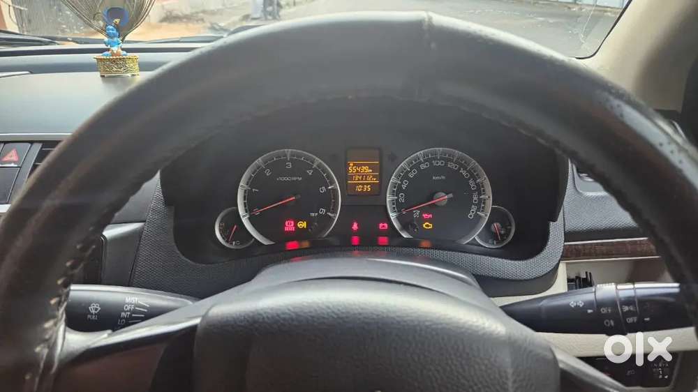 Maruti Suzuki Swift Dzire 2013 Diesel Well Maintained