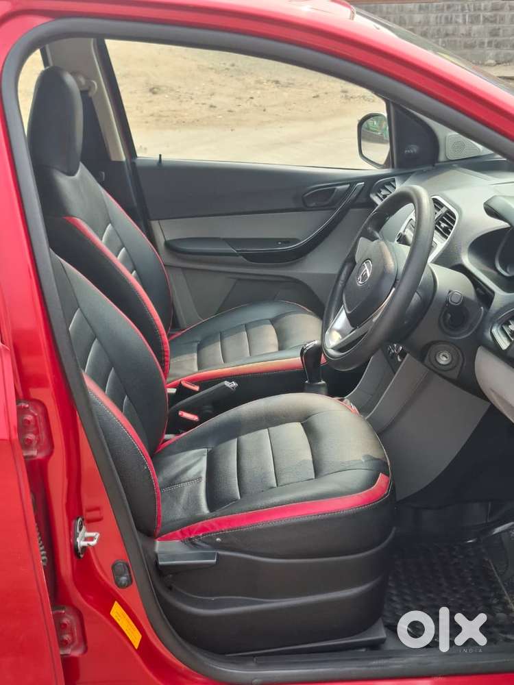 Tata Tiago 1.2 Revotron Xm, 2017, Petrol