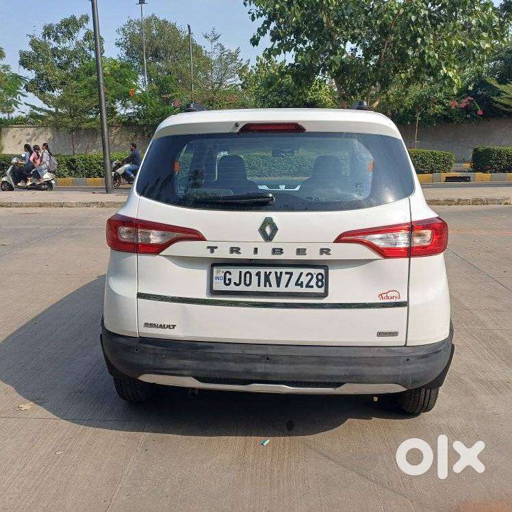 Renault Triber Rxz, 2019, Petrol