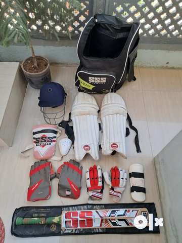 Cricket Kit with Bat Wicket Keeper Glowes