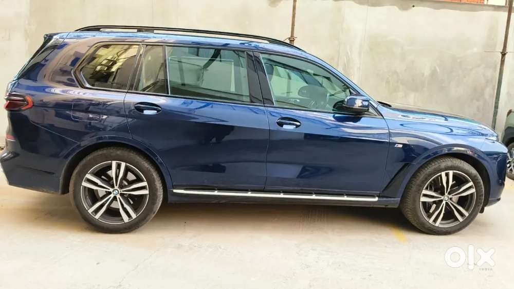 Bmw X7 2023 Petrol 29478 Km Driven