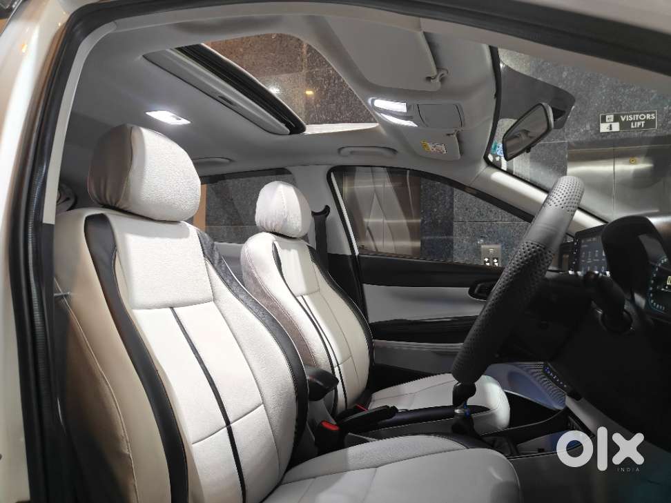 Hyundai New I20 1.2 Asta Mt, 2024, Petrol