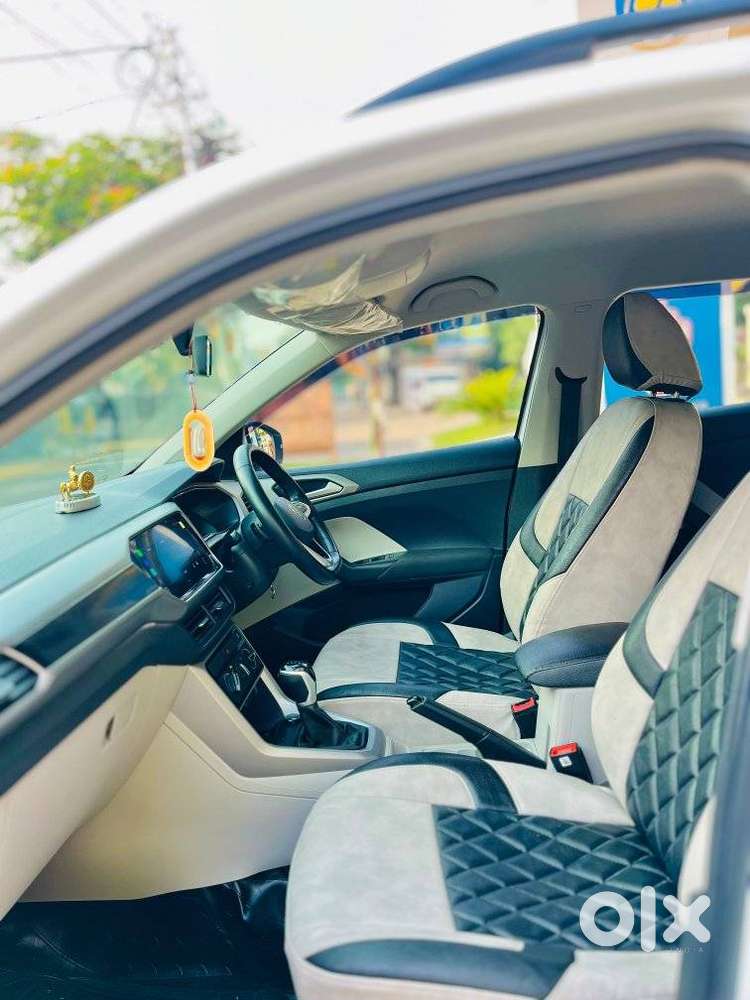 Volkswagen Taigun 1.0 Tsi Highline At, 2025, Petrol
