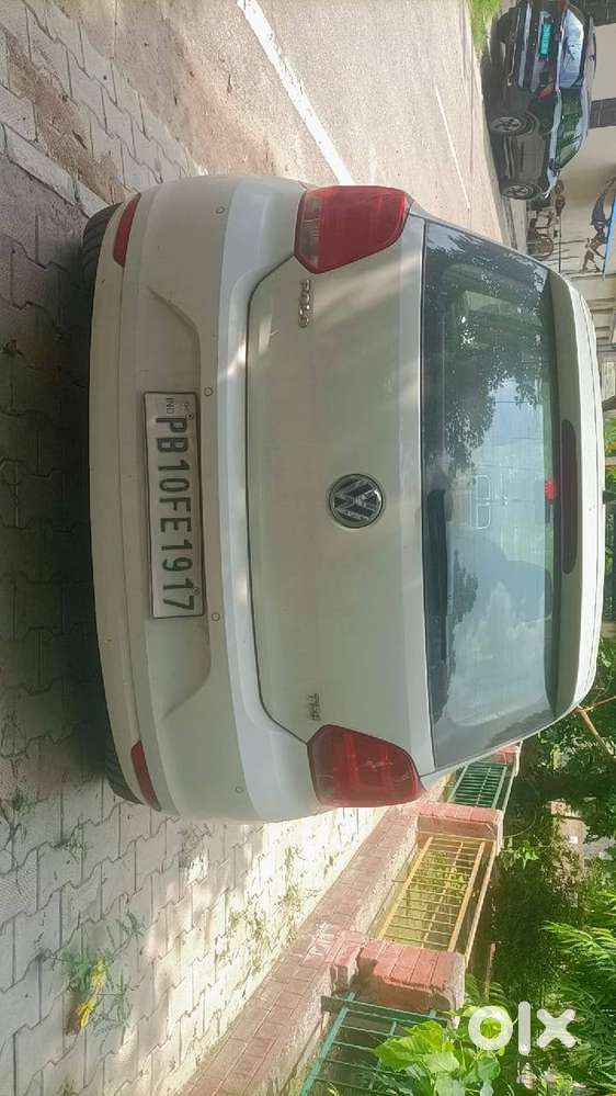 Volkswagen Polo 2015 Year