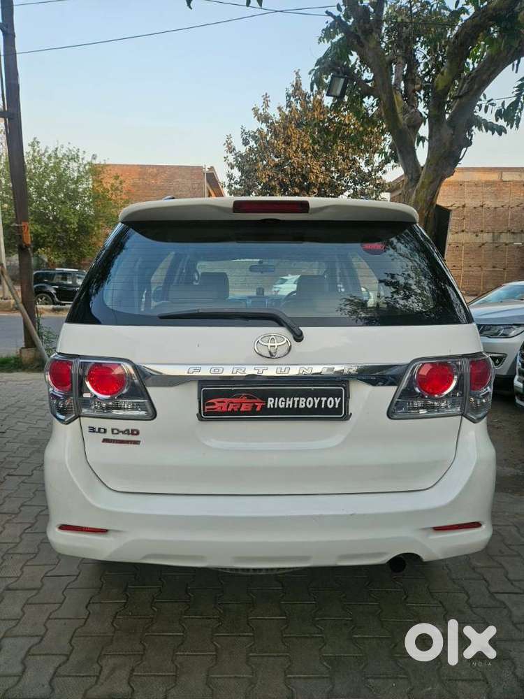 Toyota Fortuner 3.0 4x2 Automatic, 2013, Diesel