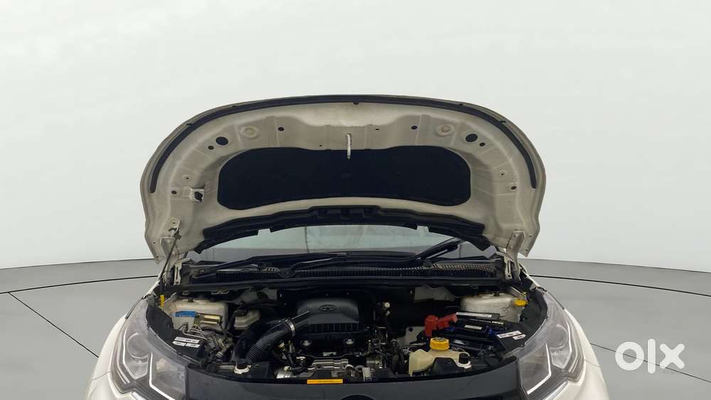 Tata Nexon 1.2 Revotron Xz Plus, 2023, Petrol