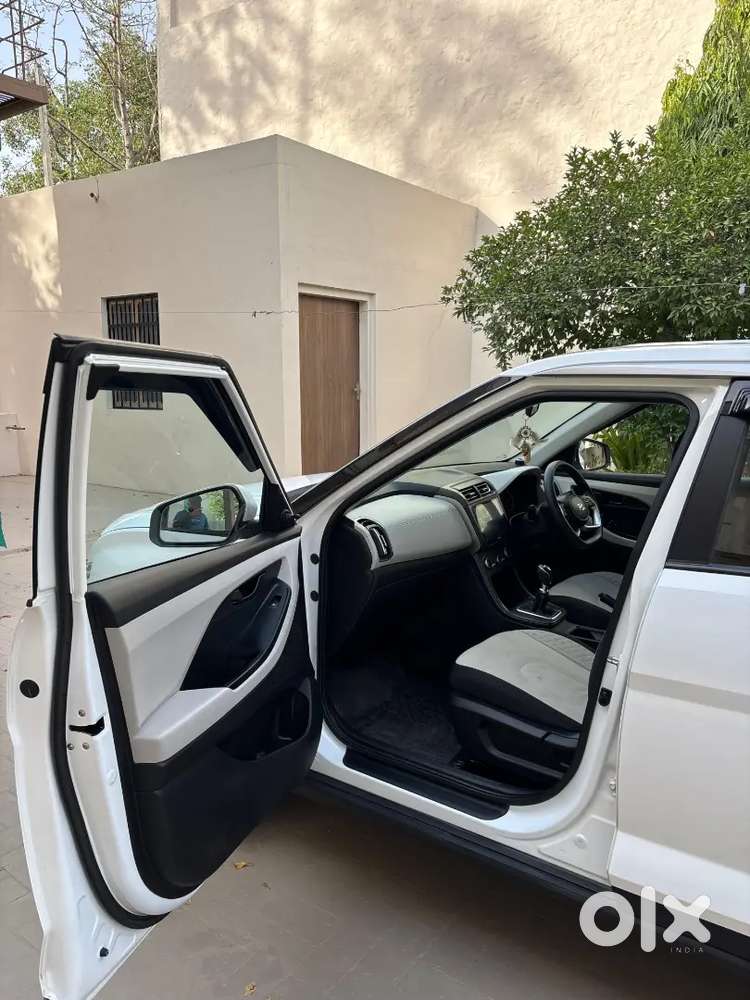 Hyundai Creta Dec 2023 Diesel 51869 Km Driven