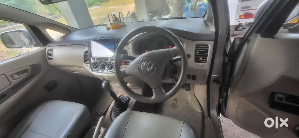Toyota Innova 2.5g Diesel Manual 2005