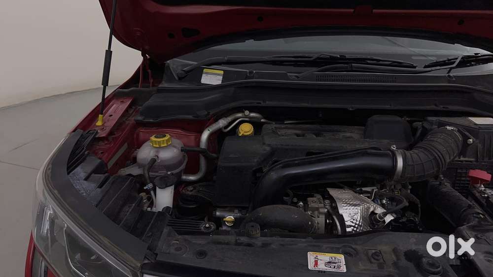 Mahindra Xuv300 W8 Diesel, 2022, Diesel