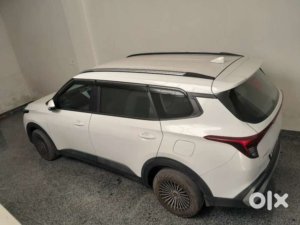 Kia Carens Prestige Manual 2024
