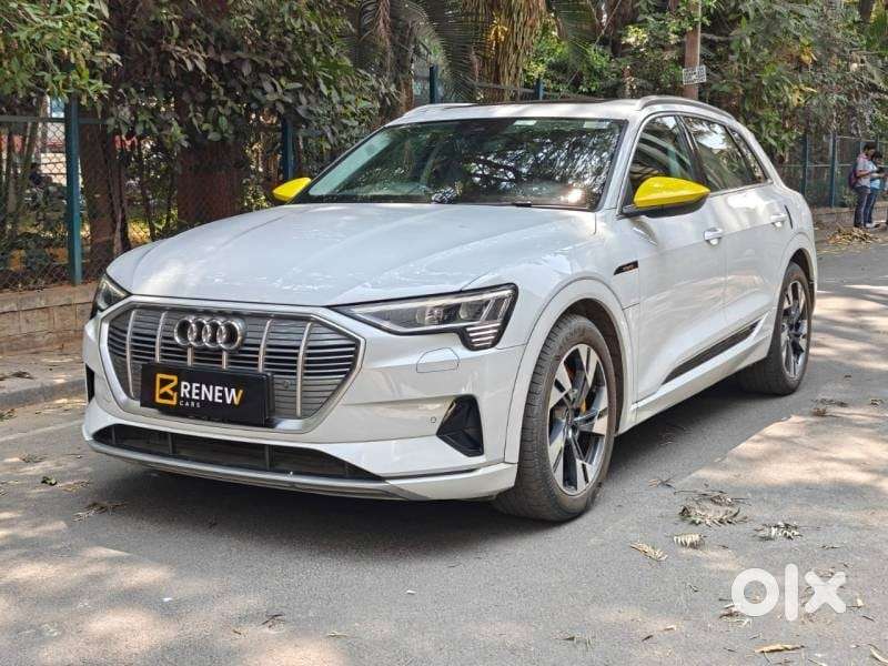 Audi E-tron 55, 2022, Electric