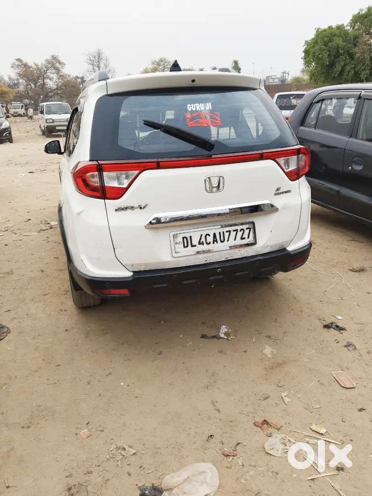 Honda Br-v 2016 Diesel 85000 Km Driven Urgent Sell